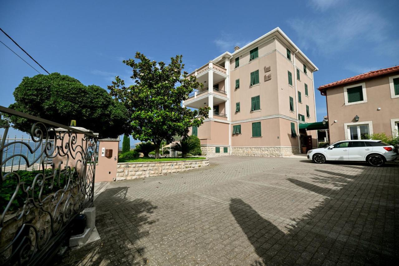 זאדאר Villa Hresc M מראה חיצוני תמונה